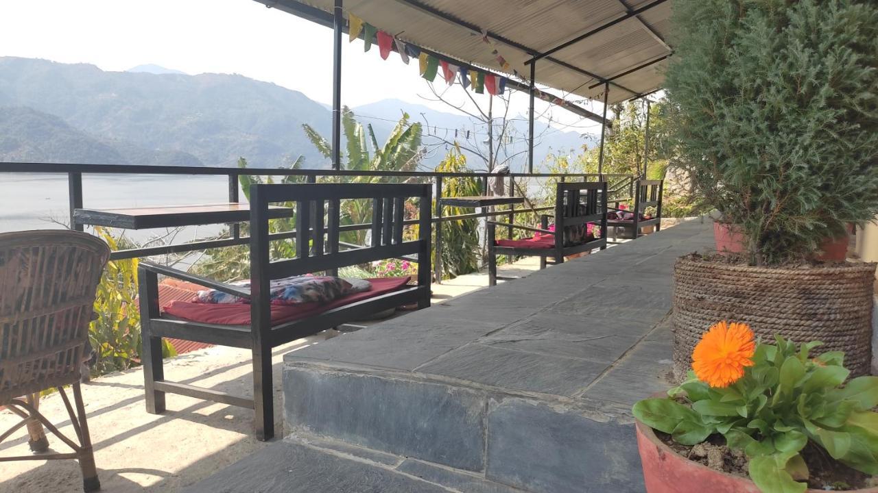 Peace Guesthouse Cottage Pokhara Bagian luar foto