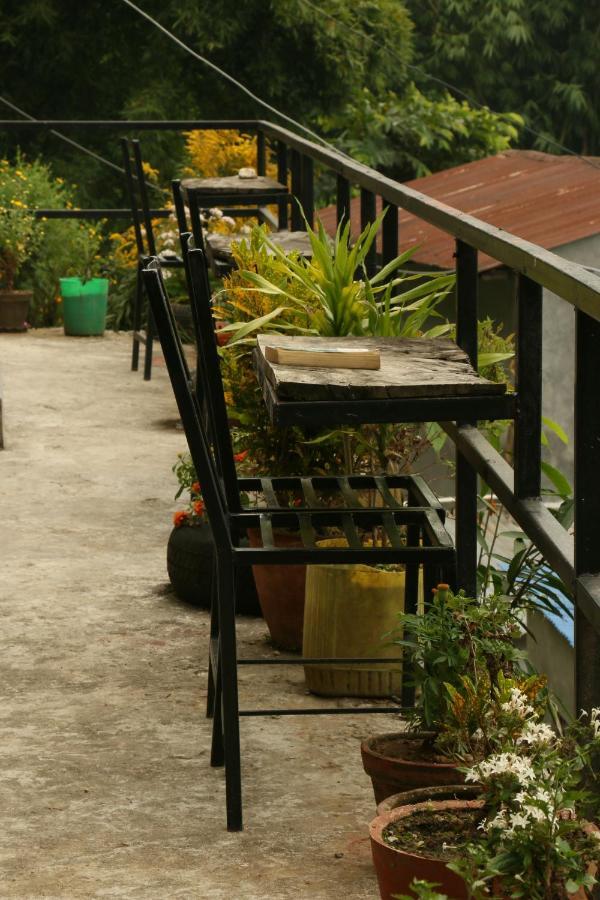 Peace Guesthouse Cottage Pokhara Bagian luar foto